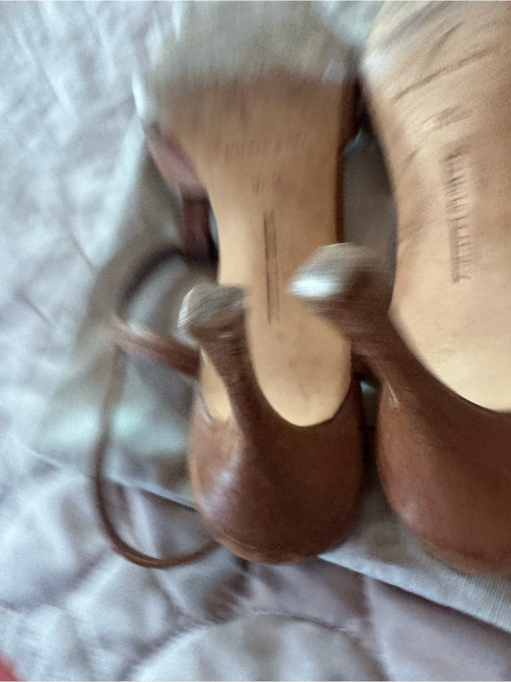 Manolo Blahnik Brown Leather T-Strap Heeled Sandals - Picture 5 of 6